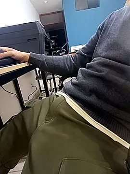 Snapshot of Hugopingonasa2024 chatting on 09/16/25, 09:38 Hugopingonasa2024 online show from 09/16/25, 09:38