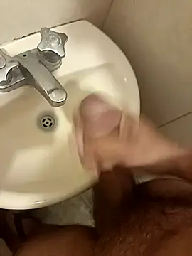 Snapshot of Hugopingonasa2024 chatting on 02/24/26, 03:10 Hugopingonasa2024 online show from 02/24/26, 03:10