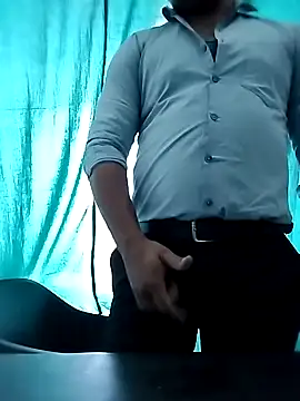 hunk28 6 online show from 11/09/25, 08:45