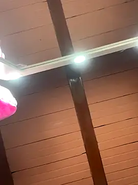 Rachellcooperrr online show from 12/15/25, 06:39