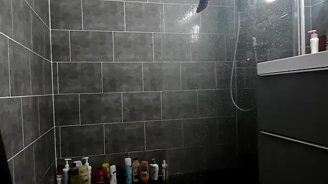 rubystrip online show from 12/01/25, 09:09