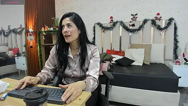 BLUE TAY1 online show from 12/17/25, 12:00