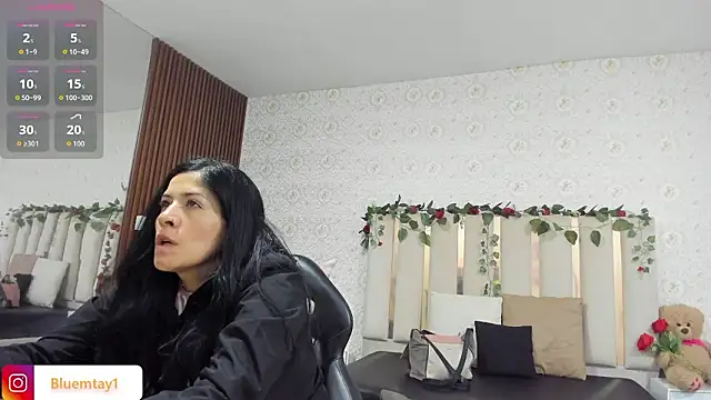 BLUE TAY1 online show from 02/15/26, 12:03