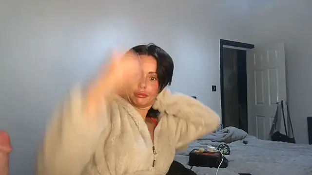 Snapshot of OliviaRyan22 chatting on 01/08/26, 06:48 OliviaRyan22 online show from 01/08/26, 06:48