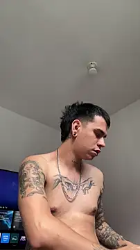 chris suarez online show from 03/09/26, 08:24