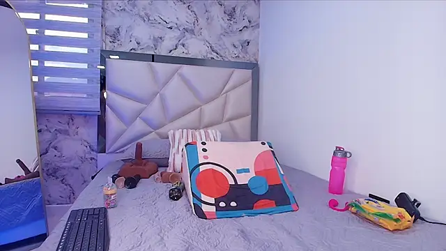 carol juicyy online show from 11/22/25, 07:24