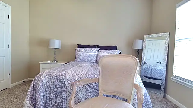 HotTxGilfMaggie online show from 11/11/25, 07:25