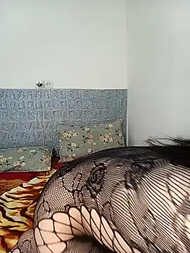 Snapshot of Lina-ass chatting on 09/19/25, 07:58 Lina-ass online show from 09/19/25, 07:58