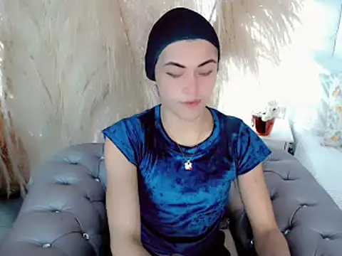 nathalialoes1 online show from 10/10/25, 07:02