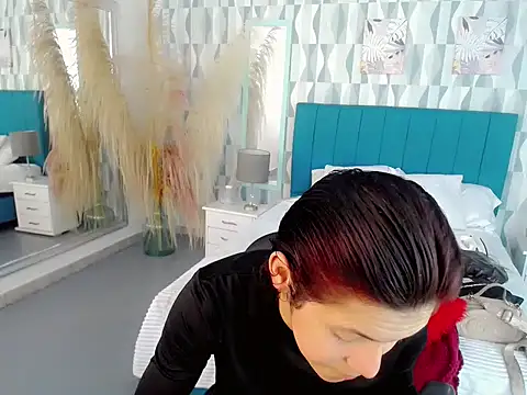 nathalialoes1 online show from 11/23/25, 07:13