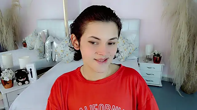 nathalialoes1 online show from 12/14/25, 06:12