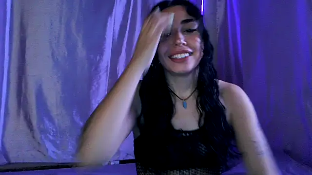 sweetbrunette22 online show from 11/10/25, 07:24