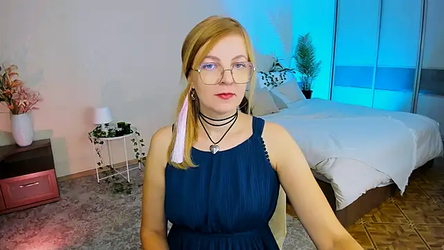 YourUniverser online show from 09/10/25, 04:12