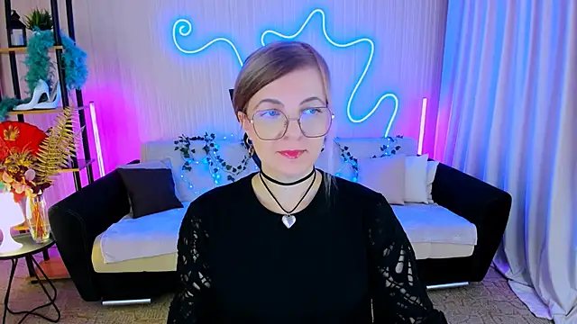 YourUniverser online show from 09/17/25, 04:14