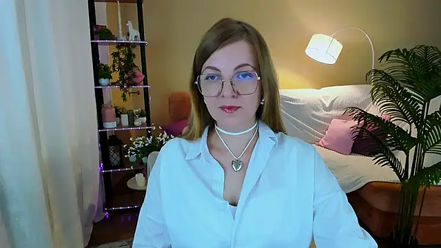 YourUniverser online show from 10/03/25, 10:12