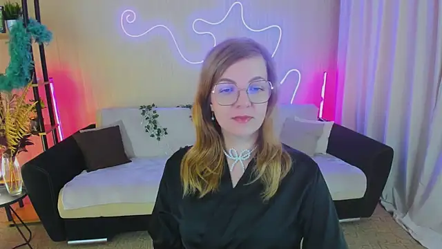 YourUniverser online show from 10/10/25, 11:09