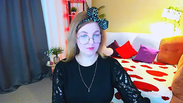 YourUniverser online show from 04/19/26, 11:09