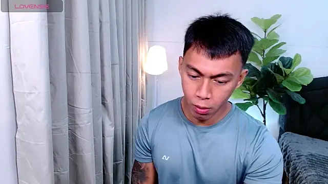 PinooyMilker online show from 06/10/26, 02:12