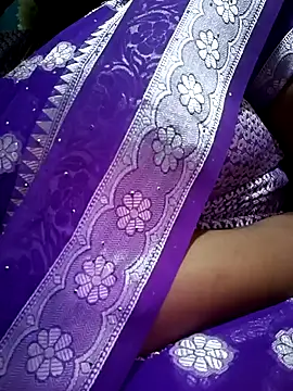 renuga143 online show from 11/12/25, 11:21