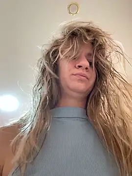 EvvaMur online show from 11/07/25, 01:05