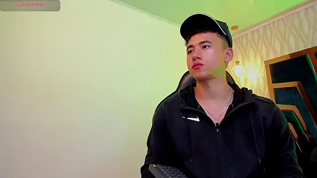 Draven Marceaux online show from 09/21/25, 01:57