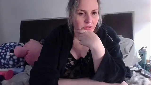 EdenArcadia online show from 04/23/26, 02:35