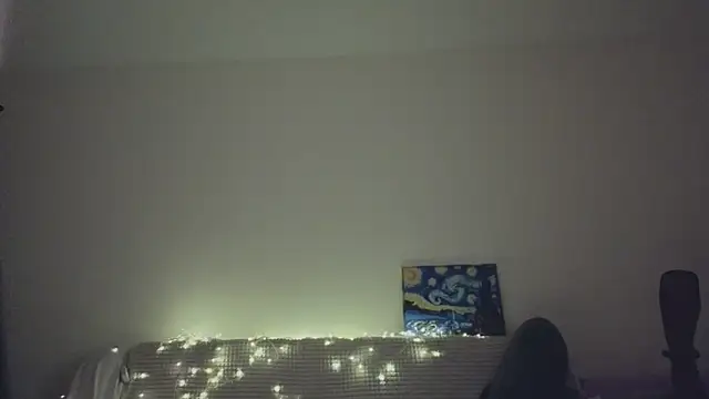 Pixxxis online show from 10/28/25, 02:15