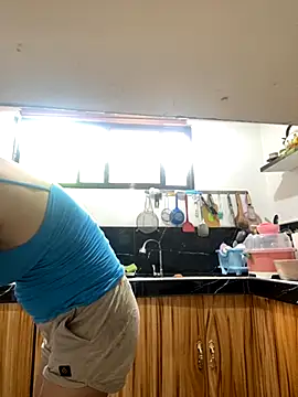 wildpussycat69 online show from 11/27/25, 03:19