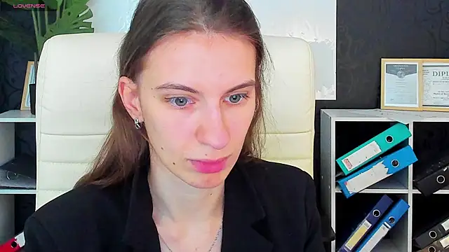 kaleriyaa  online show from 09/29/25, 01:33