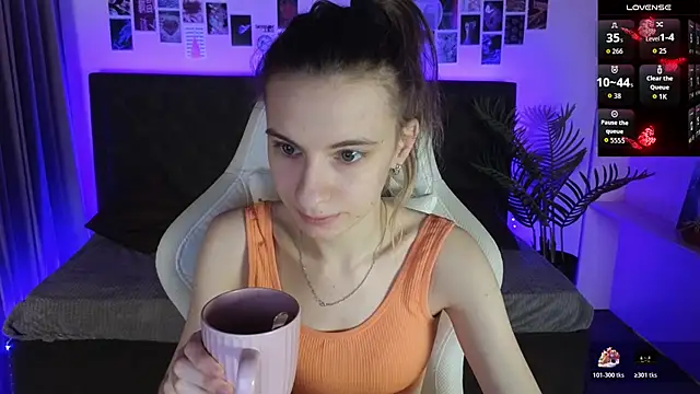 kaleriyaa  online show from 02/23/26, 01:25