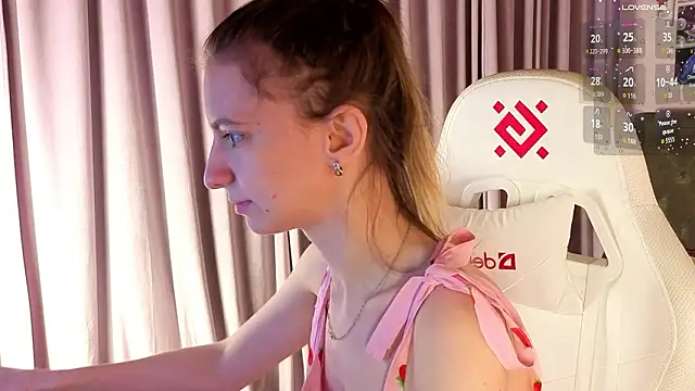 kaleriyaa  online show from 03/07/26, 01:24