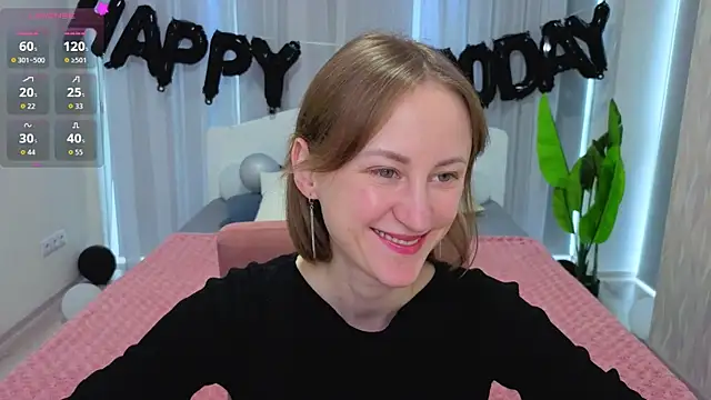 LuluChiiii online show from 11/05/25, 10:48