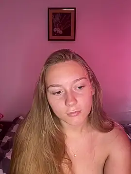 HeiligeJulia online show from 09/11/25, 11:43