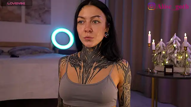 Snapshot of Alise_Eve_ chatting on 11/29/25, 06:33 Alise Eve online show from 11/29/25, 06:33