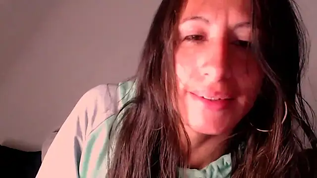 Snapshot of NathaSlave chatting on 04/21/26, 08:53 NathaSlave online show from 04/21/26, 08:53