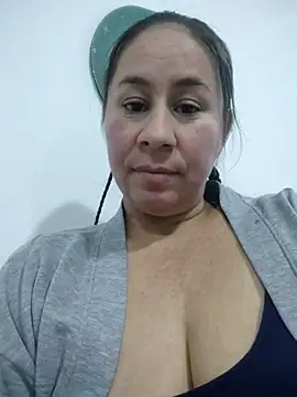 Nala1986 online show from 11/14/25, 01:37