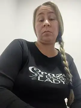 Nala1986 online show from 12/05/25, 12:30