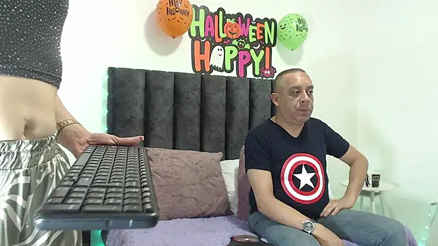 GabrielandAbigail online show from 10/29/25, 09:05