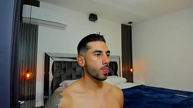 MARC THOMPSON  online show from 10/20/25, 12:22