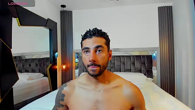 MARC THOMPSON  online show from 11/07/25, 02:28