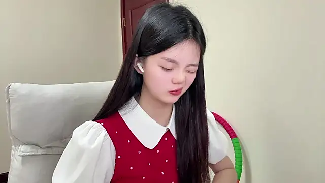 Nicole-13 online show from 04/21/26, 01:42