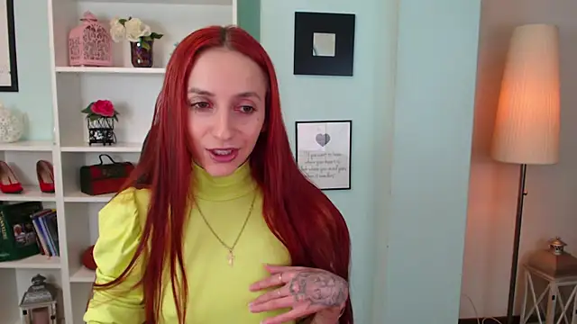 Snapshot of Julia_Jae chatting on 09/26/25, 06:17 Julia Jae online show from 09/26/25, 06:17