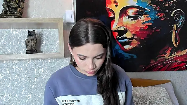 aitana baker  online show from 02/06/26, 03:11