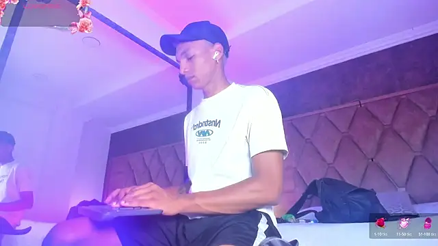 JulienSaint online show from 10/18/25, 12:06