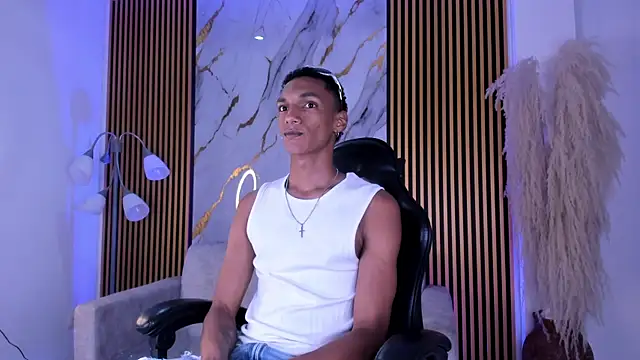 JulienSaint online show from 04/22/26, 11:45