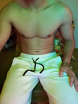 samio37 online show from 04/18/26, 03:49