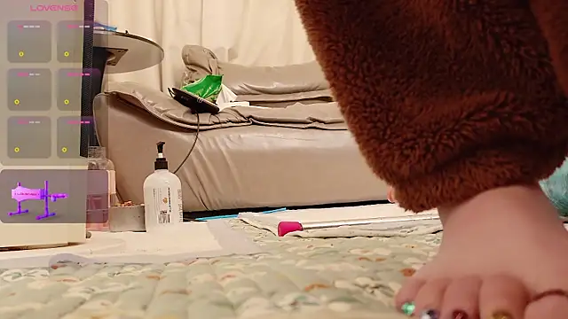 fox-yiyi online show from 04/22/26, 11:56