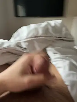 Snapshot of imed692 chatting on 01/12/26, 12:10 imed692 online show from 01/12/26, 12:10