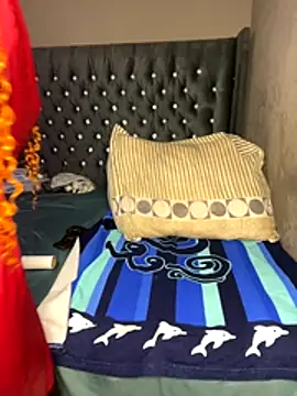 Kikie23 online show from 11/05/25, 07:36