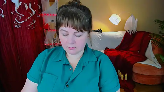 CrystaalStaar online show from 10/26/25, 09:26